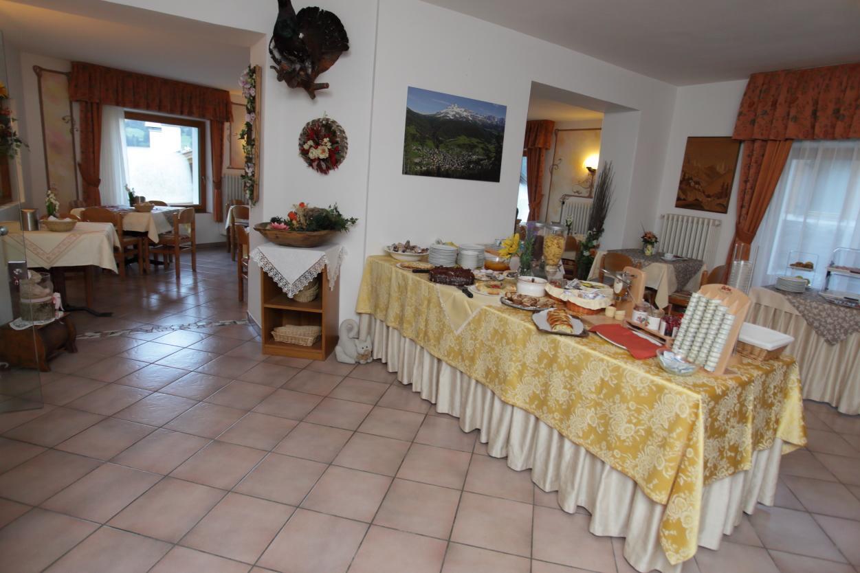 Garni Miravalle Moena Exterior foto